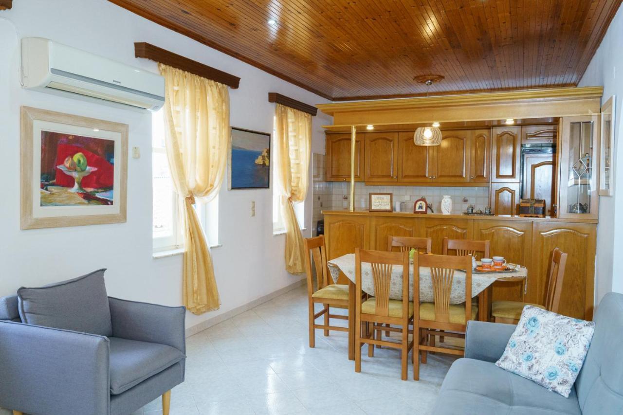 Hydra'S Harbor Hideaways - Cozy Coastal Getaways Appartamento Esterno foto