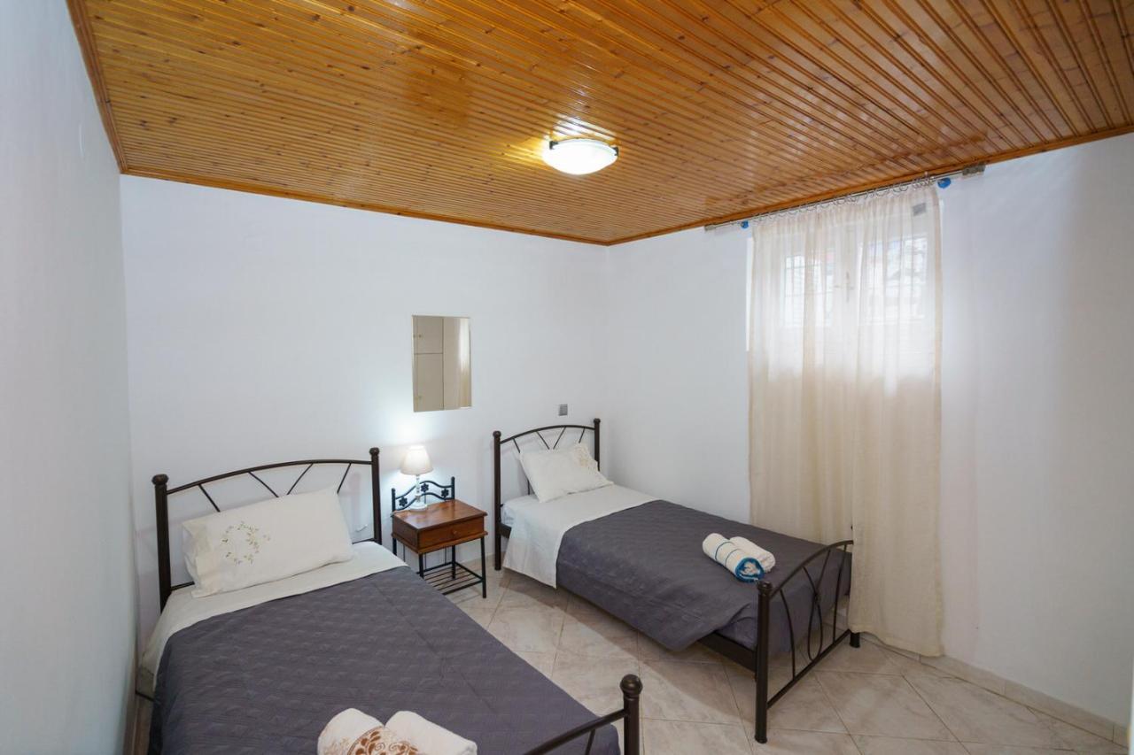Hydra'S Harbor Hideaways - Cozy Coastal Getaways Appartamento Esterno foto